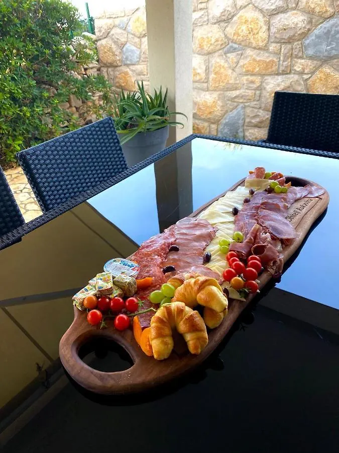 Villa Cvita Povljana 0*,  Croatia